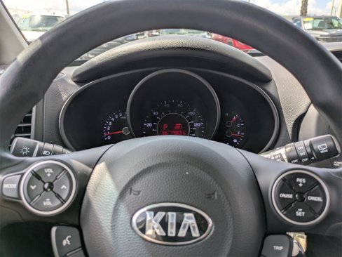 Used 2016 Kia Soul image 28