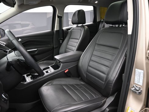 Used 2017 Ford Escape Titanium image 24