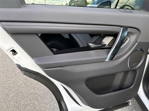 New 2025 Land Rover Discovery Sport S image 12