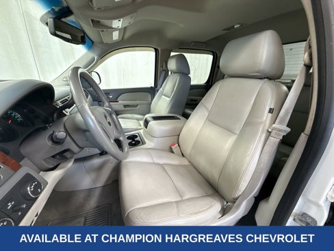 Used 2013 Chevrolet Silverado 1500 LTZ w/ LTZ White Diamond Edition image 27