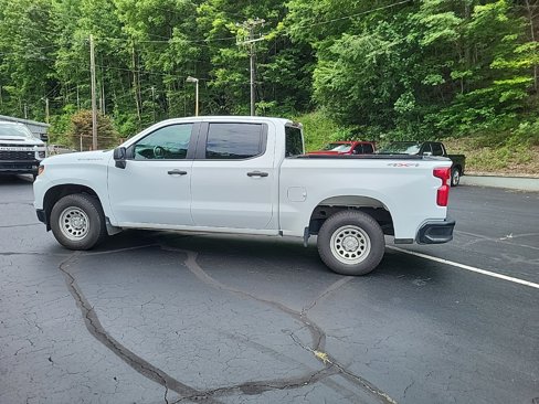 Certified 2022 Chevrolet Silverado 1500 W/T w/ WT Value Package image 9
