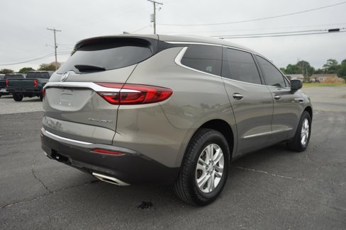 Used 2018 Buick Enclave Essence image 5