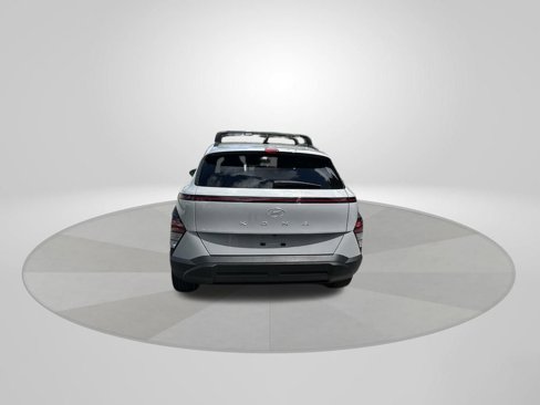 Used 2024 Hyundai Kona SEL image 6