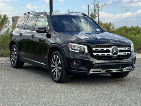 Used 2021 Mercedes-Benz GLB 250 4MATIC image 6