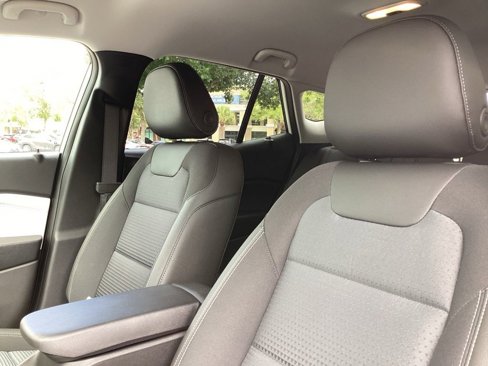 New 2025 Chevrolet Trax LT image 11