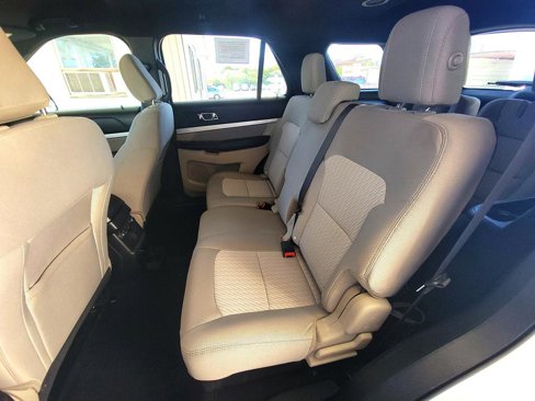 Used 2018 Ford Explorer 4WD image 10