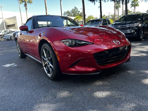 Used 2016 MAZDA MX-5 Miata Grand Touring image 2
