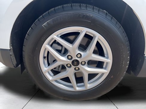 Used 2024 Ford Edge SEL image 42