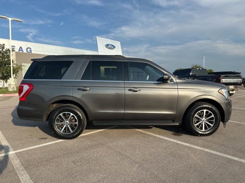 Used 2021 Ford Expedition XLT image 9