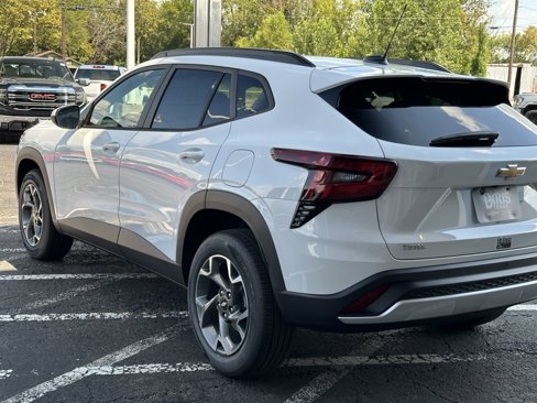 New 2025 Chevrolet Trax LT w/ Driver Confidence Package image 7