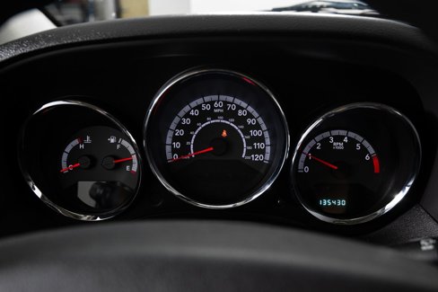 Used 2010 Dodge Caliber Heat w/ Security Group image 30