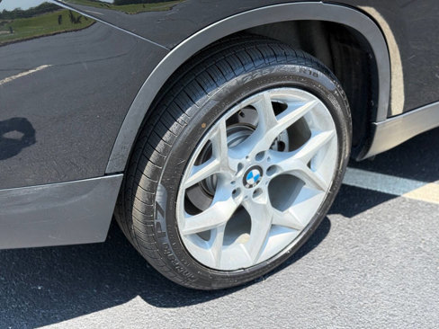 Used 2015 BMW X1 xDrive28i image 6
