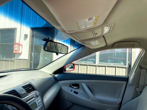 Used 2007 Toyota Camry image 16