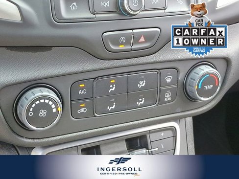 Used 2024 GMC Terrain SLE image 18