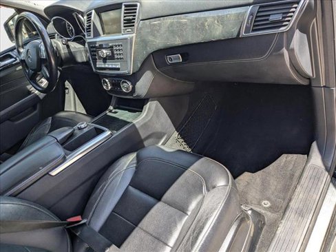 Used 2014 Mercedes-Benz ML 550 4MATIC image 19