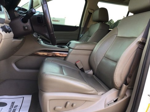 Used 2019 GMC Yukon SLT w/ Open Road Package image 12