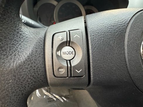 Used 2012 Toyota RAV4 4WD image 16