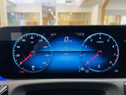 Certified 2022 Mercedes-Benz CLA 250 4MATIC image 51
