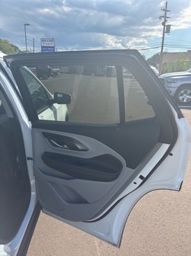 Used 2022 GMC Terrain SLT image 14