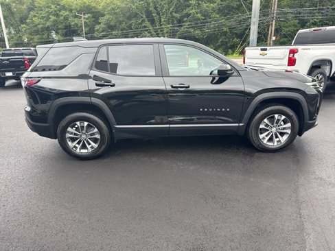 New 2026 Chevrolet Equinox LT image 6