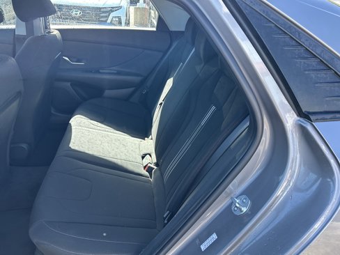 Certified 2023 Hyundai Elantra SEL w/ Convenience Package image 24
