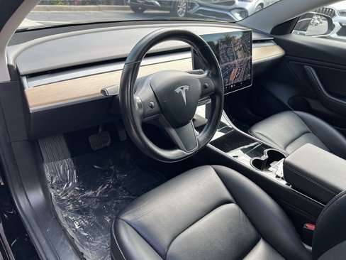 Used 2018 Tesla Model 3 Mid Range image 22