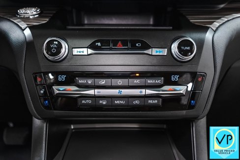 Used 2020 Ford Explorer Limited image 15