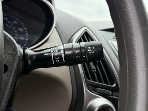 Used 2014 Hyundai Tucson GLS image 8