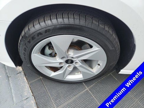 Used 2024 Audi A3 2.0T Premium w/ Convenience Package image 5