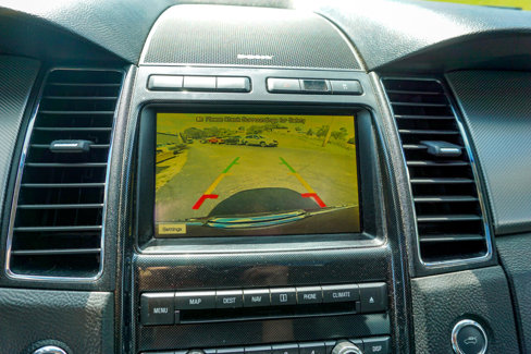 Used 2010 Ford Taurus SHO image 15