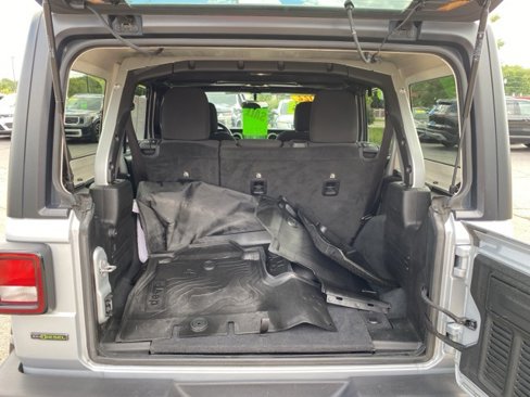 Used 2022 Jeep Wrangler Unlimited Sport image 6