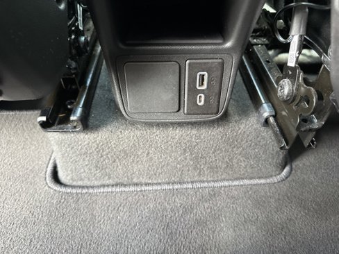 Certified 2024 Buick Encore GX Sport Touring image 35