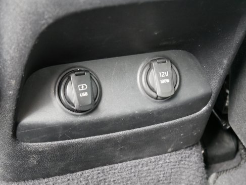 Used 2019 Kia Sorento LX image 13