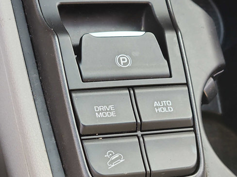 Used 2019 Hyundai Tucson SE image 23