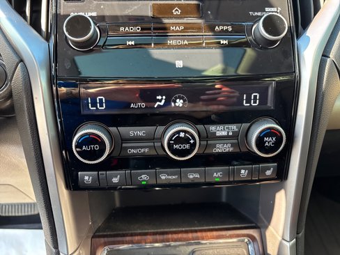 Certified 2020 Subaru Ascent Touring w/ Popular Package #3 image 24