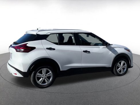 Used 2024 Nissan Kicks S image 15