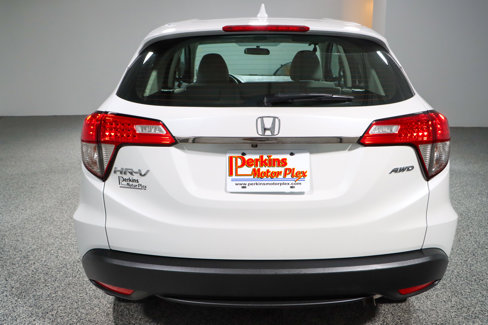 Used 2021 Honda HR-V LX image 8