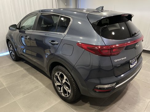 Used 2021 Kia Sportage LX image 5