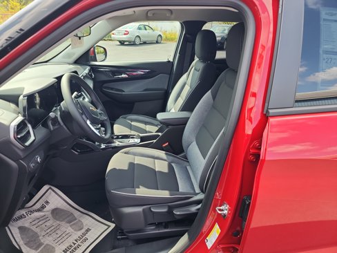 New 2026 Chevrolet TrailBlazer LT w/ LT Cold Weather Package image 11