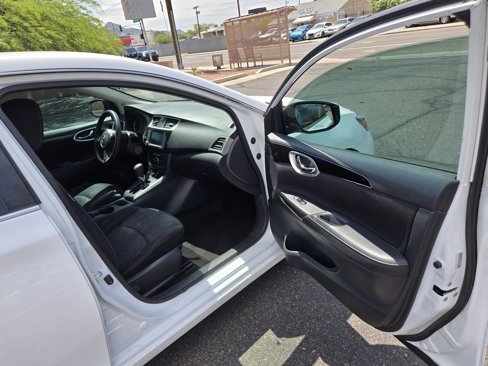 Used 2019 Nissan Sentra SV image 16