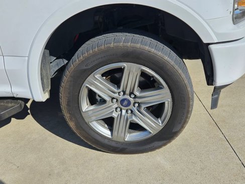 Used 2018 Ford F150 Lariat image 3