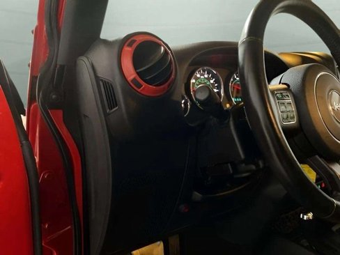 Used 2016 Jeep Wrangler Unlimited Sport image 30