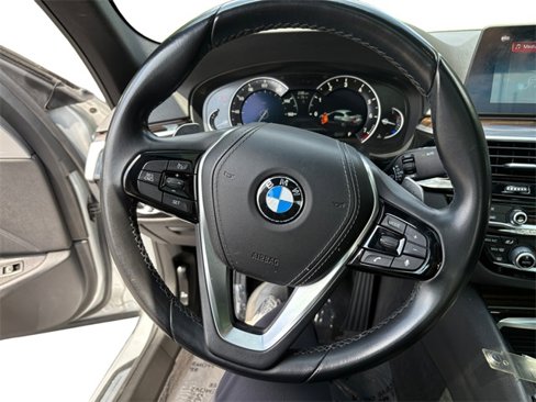 Used 2019 BMW 530i w/ Convenience Package image 15