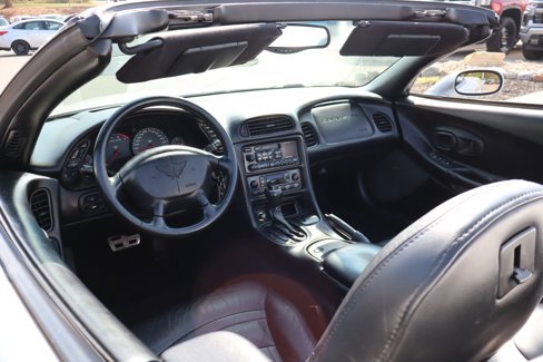 Used 2002 Chevrolet Corvette Convertible w/ Preferred Equipment Group2 image 26