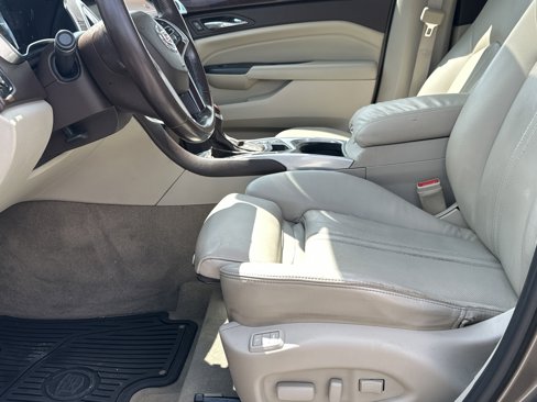 Used 2014 Cadillac SRX Luxury w/ Driver Awareness Package image 8