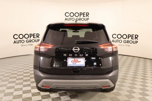 Used 2023 Nissan Rogue S image 20