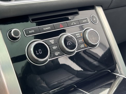 Used 2015 Land Rover Range Rover Long Wheelbase Autobiography image 29