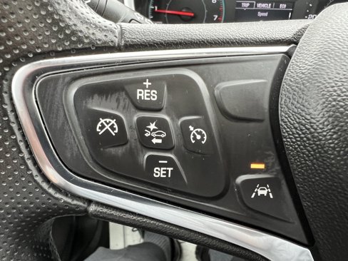 Used 2024 Chevrolet Malibu LT image 39