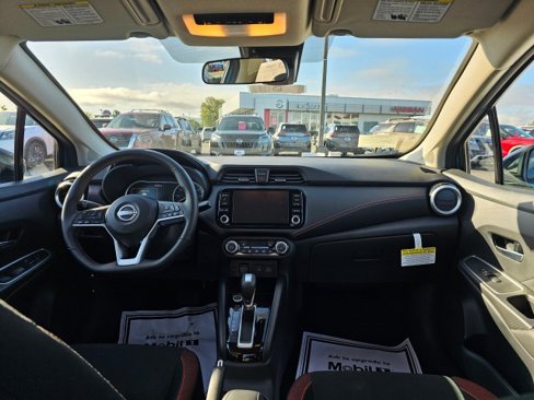New 2025 Nissan Versa SR w/ Trunk Package image 18