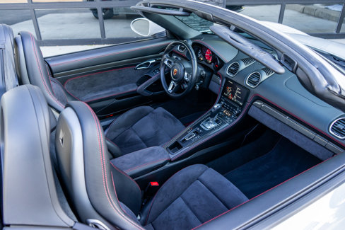 Used 2018 Porsche 718 Boxster GTS image 9